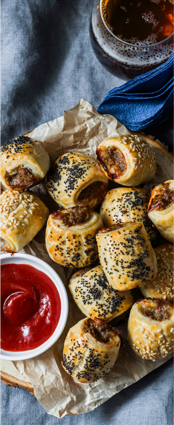 AUSTRALIAN SAUSAGE ROLLS   WITH TOMATO CHUTNEY