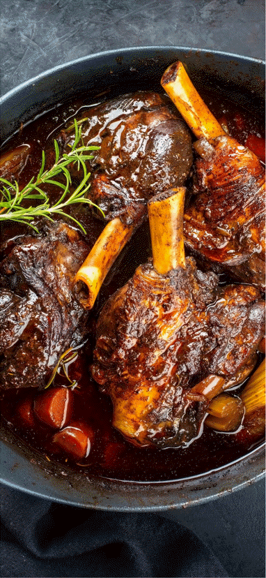 SLOW-COOKED LAMB SHANK WITH ROSEMARY AND RED WINE